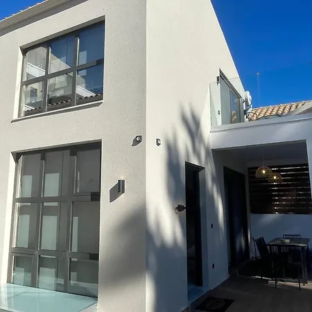 Ionian Elite Beachfront וילה נידרי