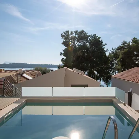 Ionian Elite Beachfront Nidrí