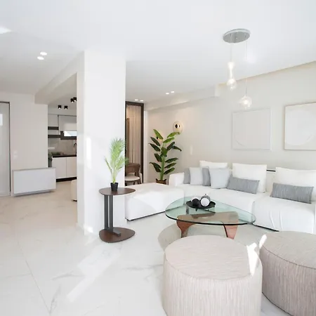 וילה Ionian Elite Beachfront