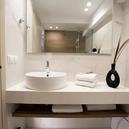 וילה Ionian Elite Beachfront *